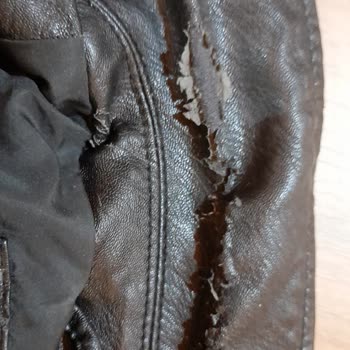 Mavi Dökülen Deri Ceket