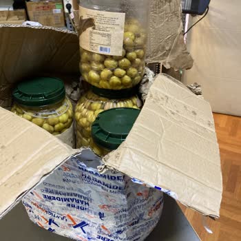 Yurtiçi Kargo Kargo Paketimi Açarak İçinden Siparişimi Almış