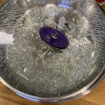 Korkmaz Mutfak Eşyaları Perla Cam Kapağı Patladı