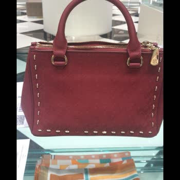 Vakko Aldığım Çantayı Daha Pahalıya Satmak İçin Usulsüzlük Yaptık