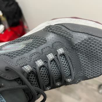 Skechers Bot Deforme Oldu Sökülmeler Meydana Geldi