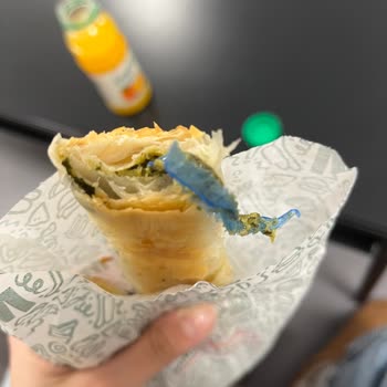 Migros Fırın Ürünlerinde Plastik Parça