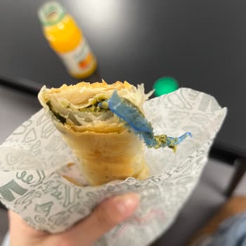 Migros Fırın Ürünlerinde Plastik Parça