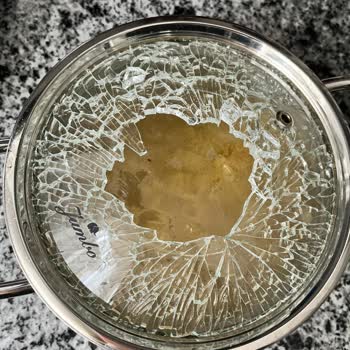 Jumbo Tencere Kapağının Patlaması