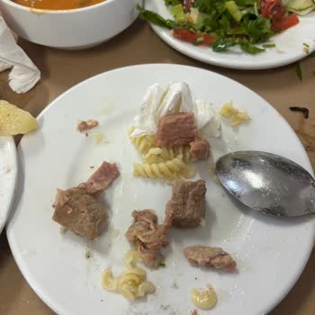 SMC Yemek Şirketi Şikayeti