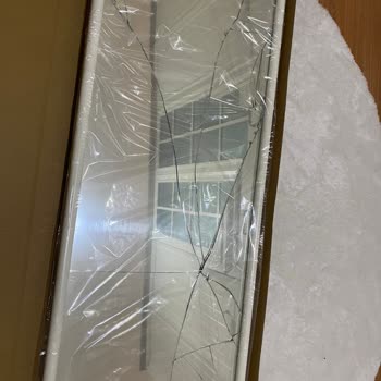 IKEA Pişmanlık. Ayna Aldık Kırık Geldi