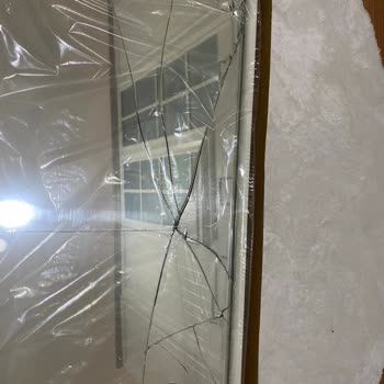 IKEA Pişmanlık. Ayna Aldık Kırık Geldi