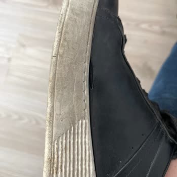 Lufian Yırtılan Ayakkabı Mağduru