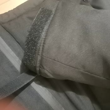 DeFacto İkinci Kez Defolu Mont