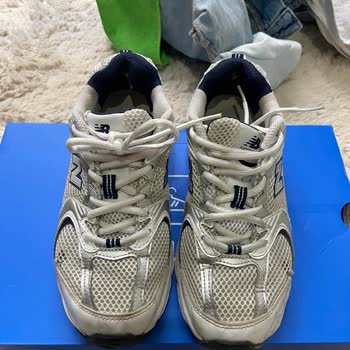 Online Lostra Ayakkabı Tadilatı Ve Temizliği