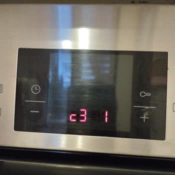 Bosch Fırın Ekran Gitti