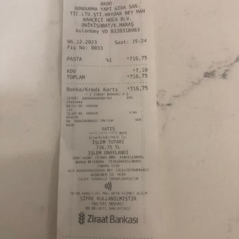 Akdo Pastaneleri Hediyelik Ürünlerin Paketlenmesi İçin Ücret Talebi