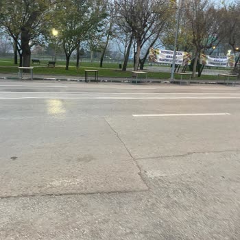 Bursa Büyükşehir Belediyesi Yol Kullanımı Konusunda Yerel Restoranın Uygulamalarına İlişkin Şikayet