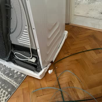 Grundig Hasarlı Ürün Satıyor Ve Arkasında Durmuyor