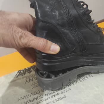 Greyder Ayakkabının Tabanı Açıldı