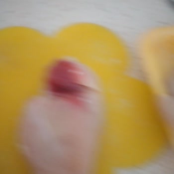 Lezita Şok Market Tavuk Şikayeti: Kalite Kontrol Eksikliği