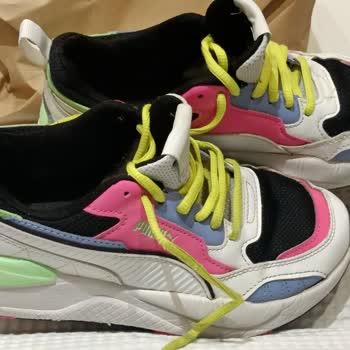 Yalı Spor Puma Ayakkabıdan Topuk Rahatsızlığı!