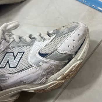 Shelook Pink' Loves Bir Haftada Yırtılan Ayakkabı