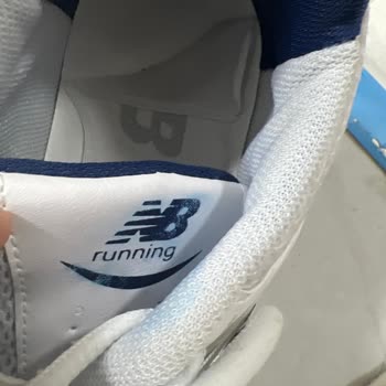 Shelook Pink' Loves Bir Haftada Yırtılan Ayakkabı