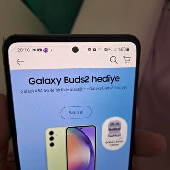 Samsung İzmir Çankaya Şubesi Yanlış Kırılmaz Cam Takılması
