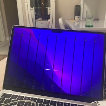 Pozitif Teknoloji Pt Macbook M2 Ekran