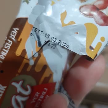 Fiskobirlik Fiskat Fıstıklı Bar Kurtlu Çıktı
