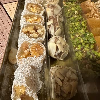 Tuğba Kuruyemiş İndirimden Alınan Bayat Ürünler