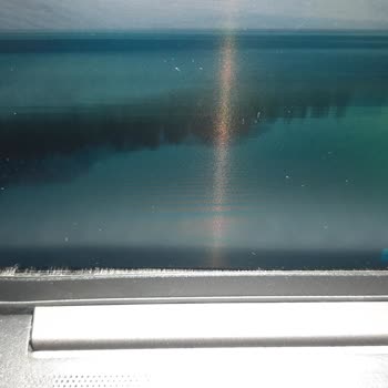 Lenovo Bilgisayar Lenovo İdepad 5 Menteşe Ve Ekran Sorunu