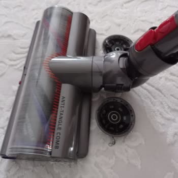 Dyson V15 Carpet Head Replacement and Customer Service