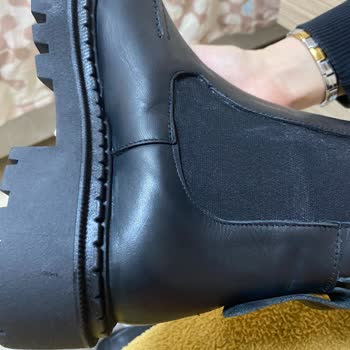 Nine West Yırtık Ve Hasarlı Bot