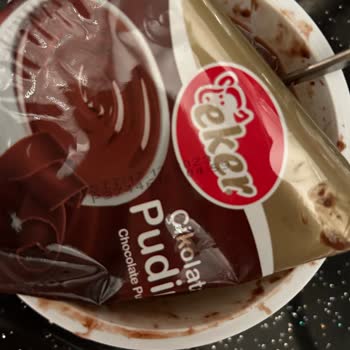 Migros Bozulmuş Eker Puding Satıyor