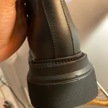 Bambi Orijinalliği Şüpheli Ayakkabı