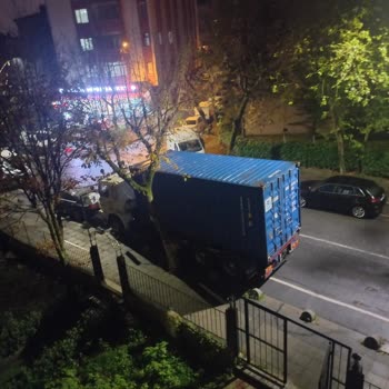 İBB - İstanbul Büyükşehir Belediyesi Düzensiz Ana CD Araç Parkı