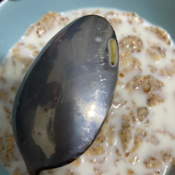 Nestle Nestlé Nesfit'te Şok! Kurtlu Ürün Skandalı