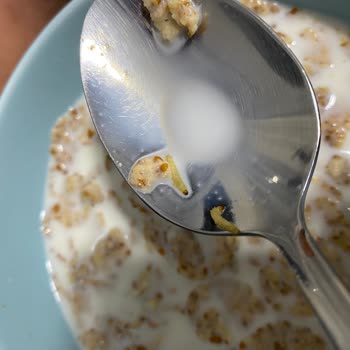 Nestle Nestlé Nesfit'te Şok! Kurtlu Ürün Skandalı