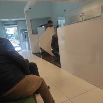 Kuveyt Türk Banka Çalışanının Çalışmaması Ve Benim 1 Saat Beklemem