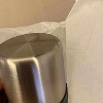 Amazon Kutup Ayısı Başkasının Hasarlı Ürününü Gönderiyor!