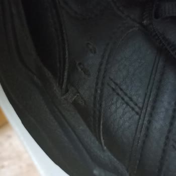 Adidas Ayakkabının Çabuk Deforme Olması Ve Firmanın Kabul Etmemesi
