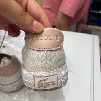 Lacoste Ayakkabım 8-9 Kere Giymeme Rağmen İçi Darmadağın Oldu!