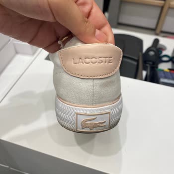 Lacoste Ayakkabım 8-9 Kere Giymeme Rağmen İçi Darmadağın Oldu!