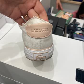 Lacoste Ayakkabım 8-9 Kere Giymeme Rağmen İçi Darmadağın Oldu!