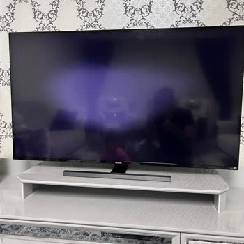Vestel QLED Televizyon Ekran Solması