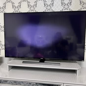 Vestel QLED Televizyon Ekran Solması