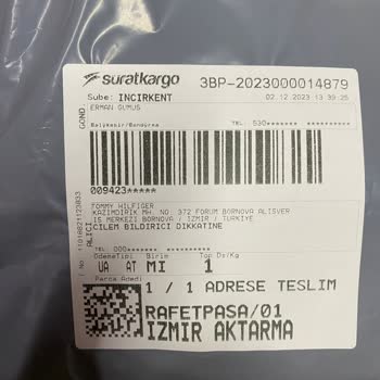 Forum Bornova Tommy Hilfiger Mağazası Bana Alarm Takılı Ürünü Sattı