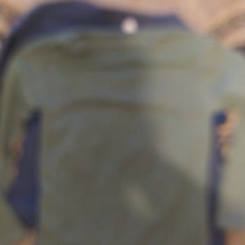 Mewo_butik (Instagram) Alakasız Çocuk Kıyafetleri Gönderildi.