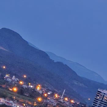 Samsung S23 Fotograf Değil Yağlı Boya