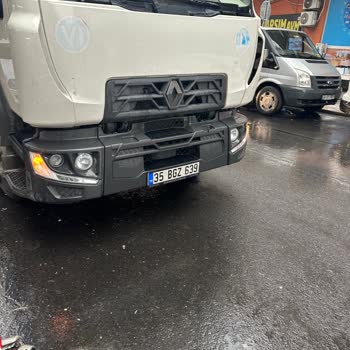 Murat Lojistik Aracıma Zarar Verdi