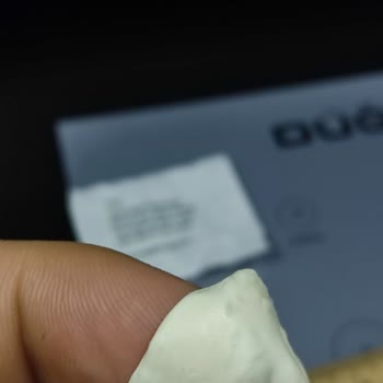 Falım Sakız İçerisinden Cam Ya Da Plastik Madde Çıktı