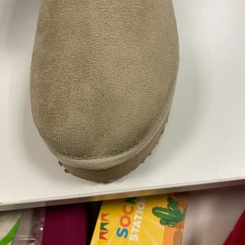 Süper Sneakers (Super_sneaker34) Beyan Edilen Ürün Satışı Yapılmaması Ve İade Kabul Edilmemesi!