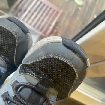 Skechers Ürün 1,5 Ayda Dağıldı